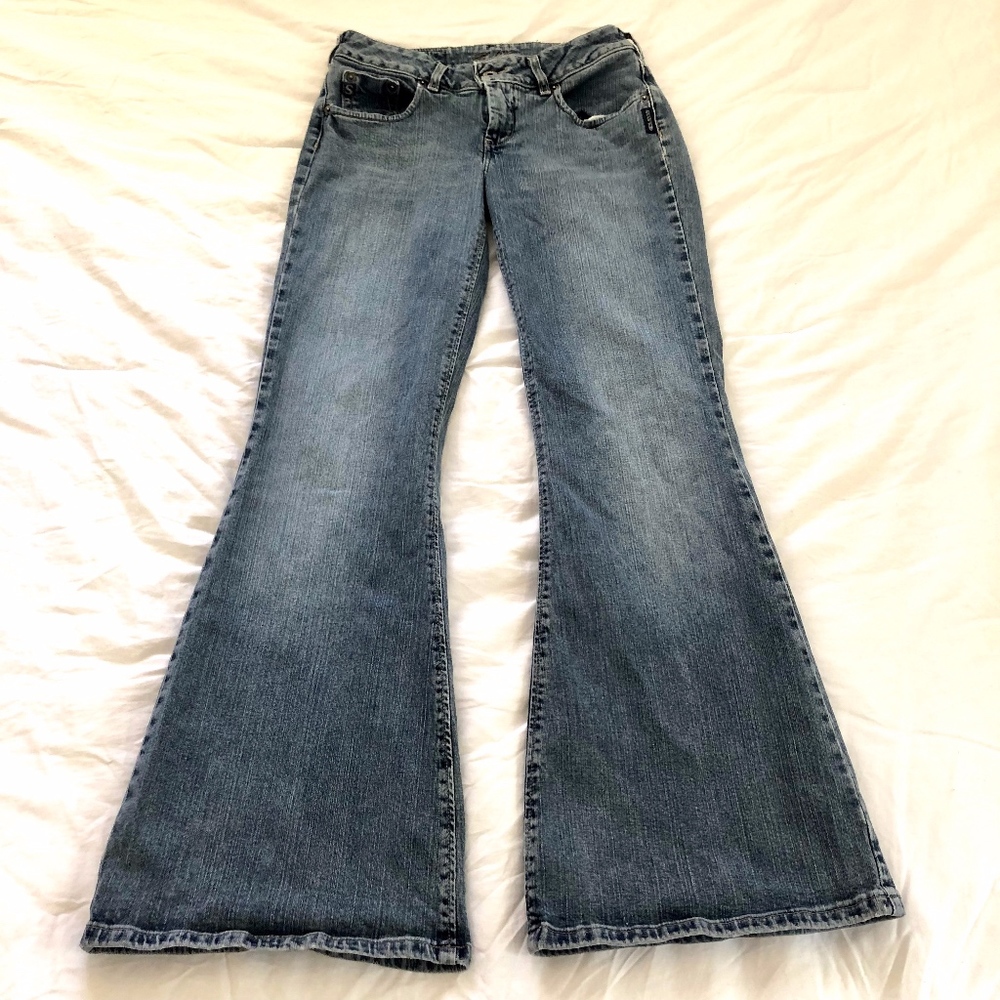 Silver Jeans Co Vintage Flare Boot Size 28